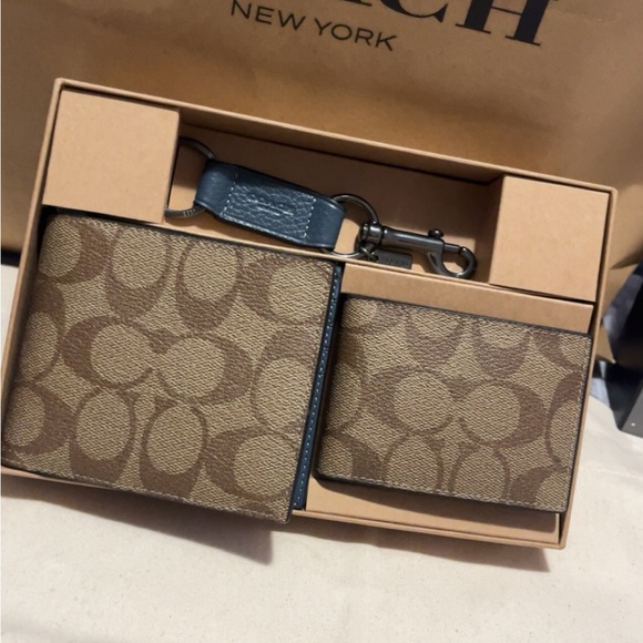 Coach Bags Coach Gift Set Of 3 In Men Wallet And Key Fob Poshmark
